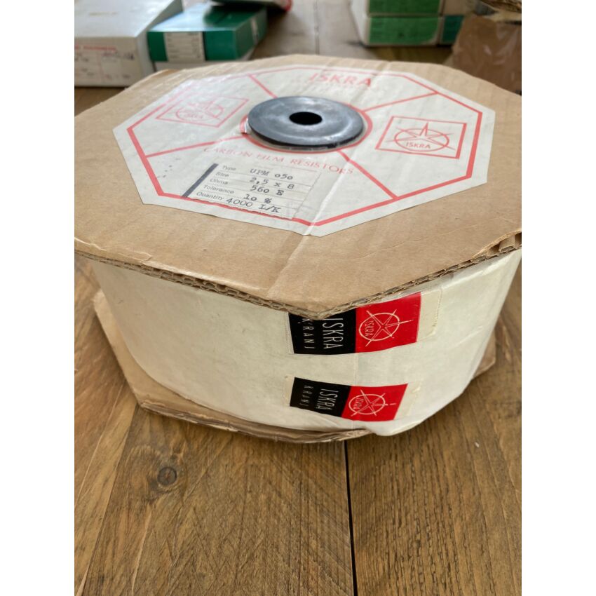 ISKRA UPM Koolstof Carbon Film Resistors