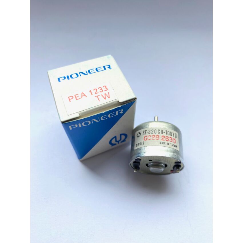 Pioneer Motor PEA 1233 TW GHG-105  5.9VDC  2mm axis