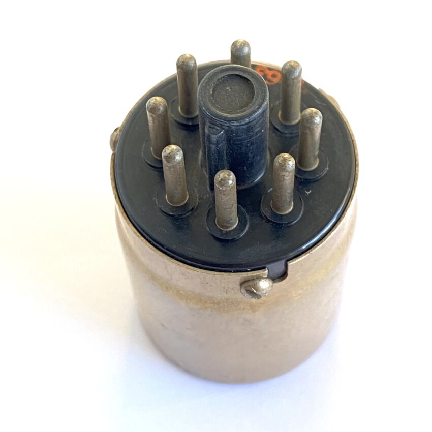 Erie Blilley TCO-1A Crystal Temperature Stabilizer 6.3V 0.85A