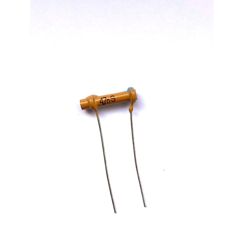 4700pF (4n7) Ceramic Dogbone Capacitor 500V