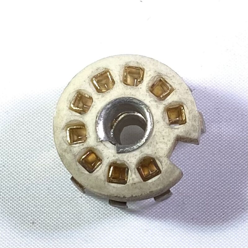 Tube Socket ceramic 9 pin Noval PCB mount