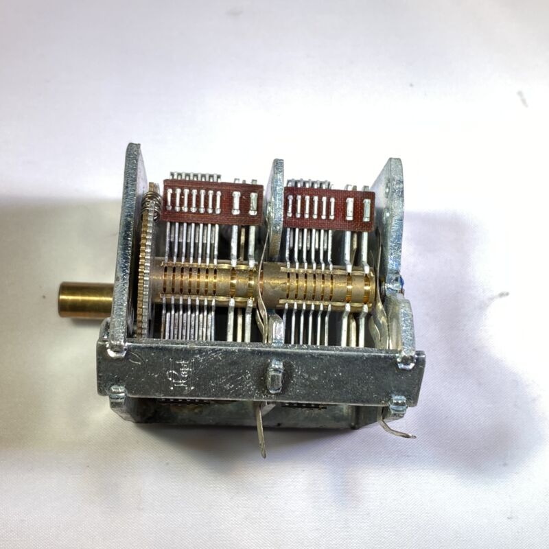 Variable capacitor 4 sections + reduction 18pF 80pF 18pF 200pF