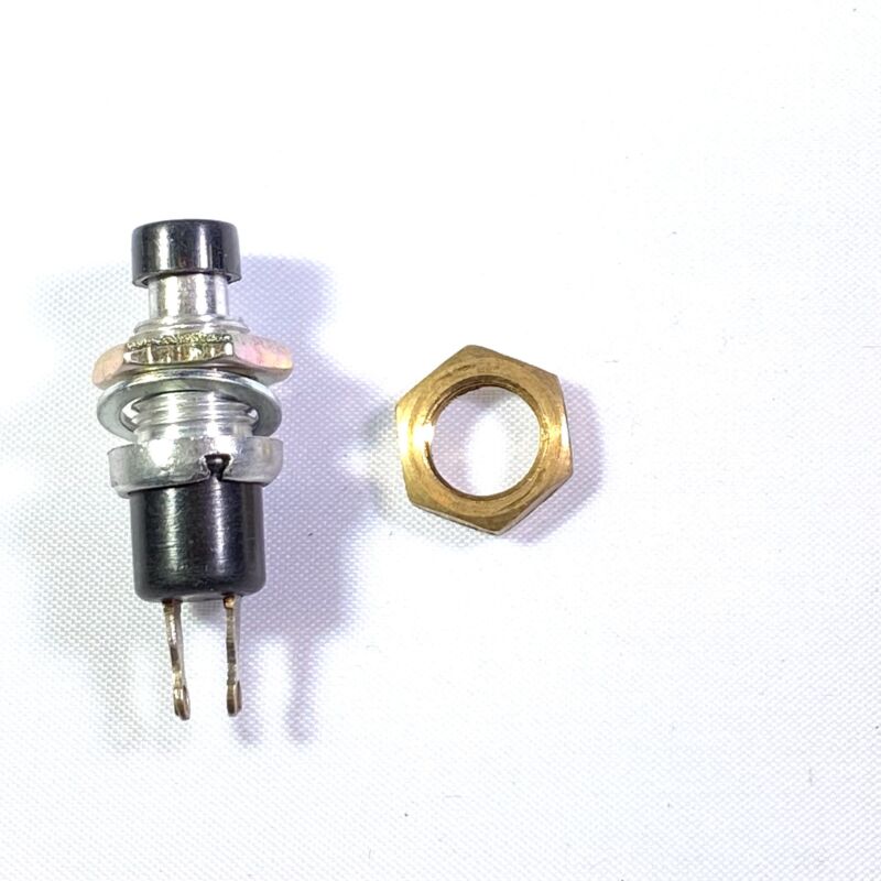 Switch pulse 1x NO panel bottom mount black