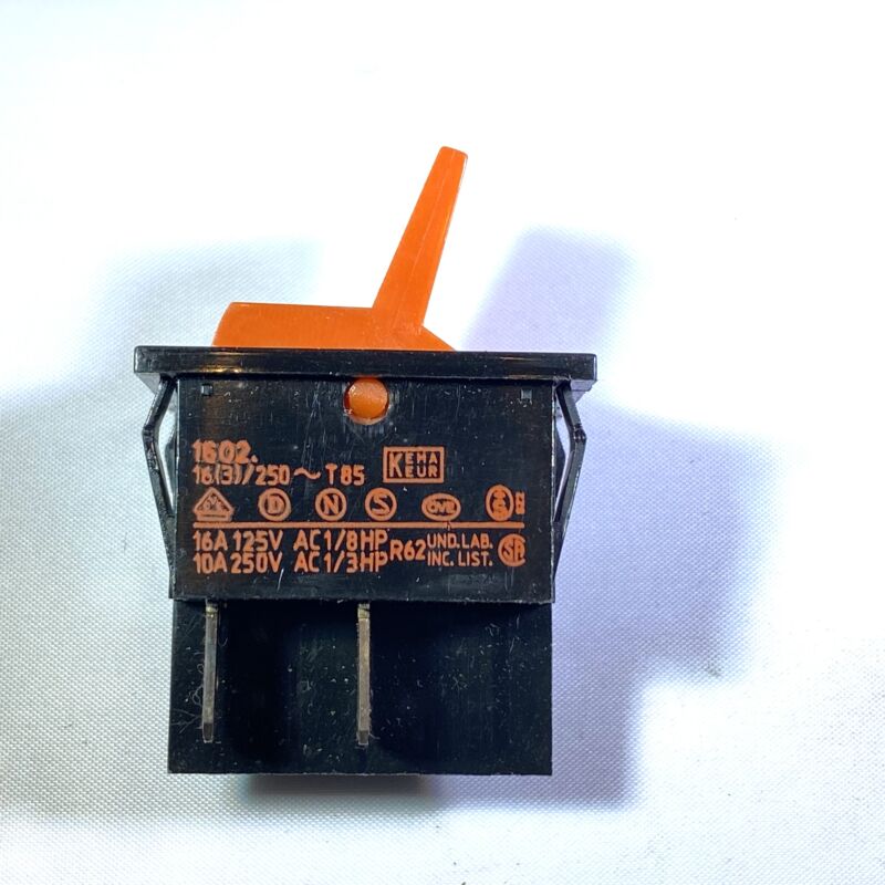 Toggle switch Marquardt 1602 2-pole panel mount 250VAC 10A