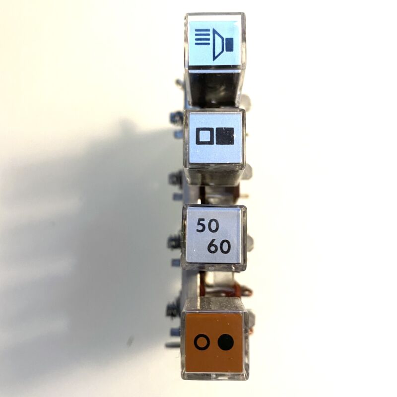 Switch unit Television 1x Supply on/off 2-pole + 3x change-over