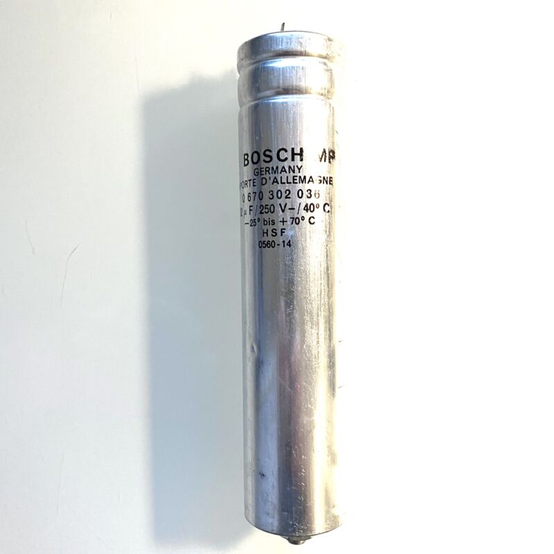 BOSCH 0670302036 32uF / 250VDC HSF MP capacitor