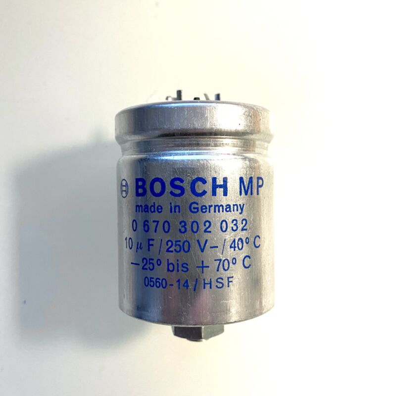 BOSCH 0670302032 10uF / 250VDC HSF MP capacitor