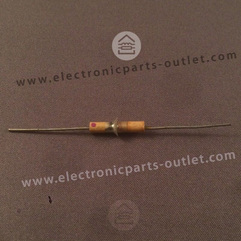 Doorvoer C 120pF  Kraag model