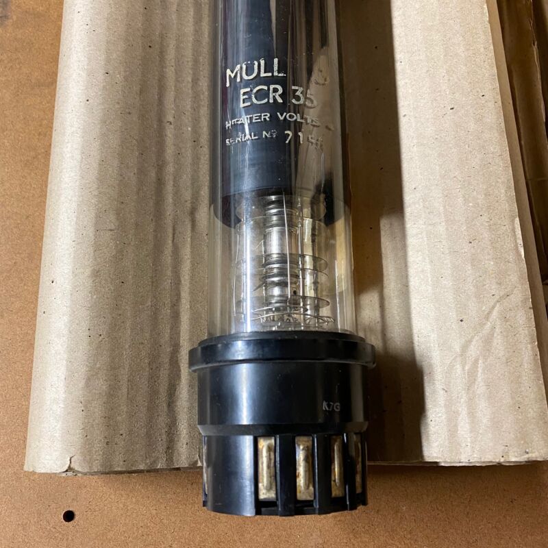 Philips / Mullard ECR35 High sensitivity Oscilloscope tube