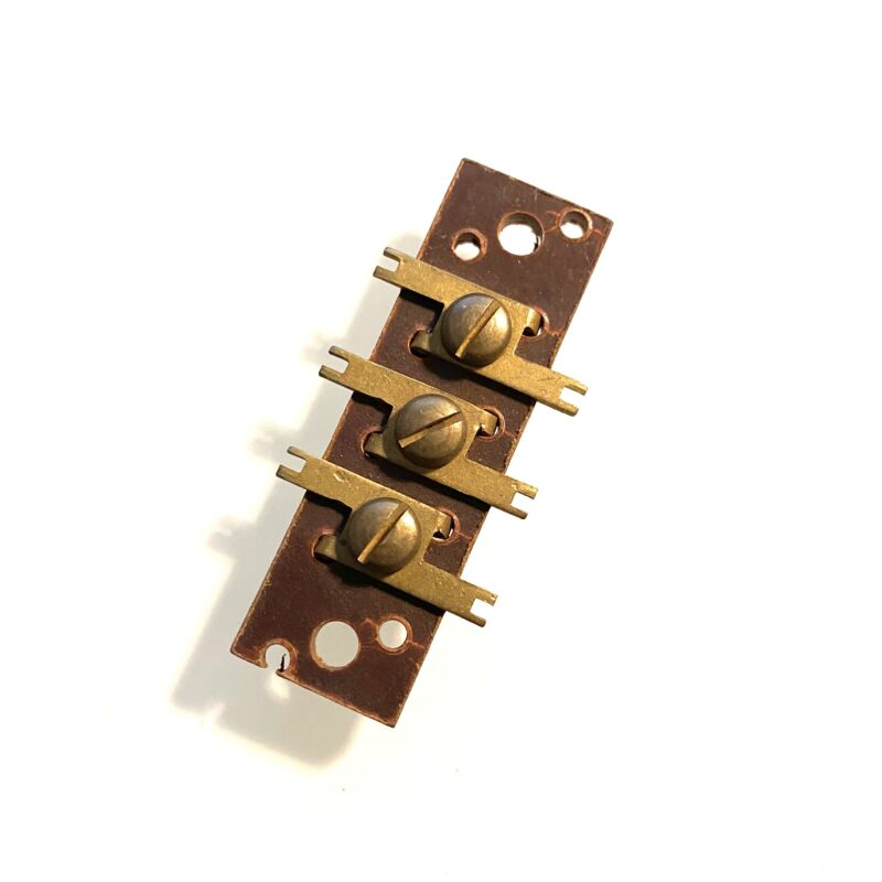 Wiring strip 3P 53x17mm