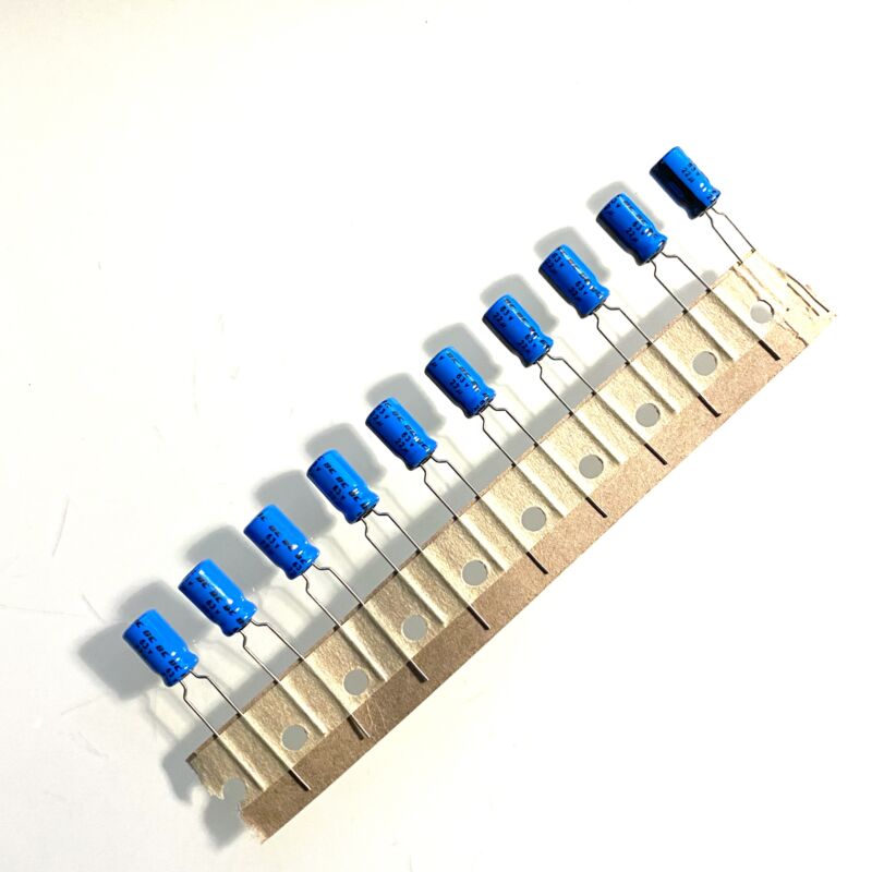 Electrolytic capacitor Radial 22uF 63VDC (10x)