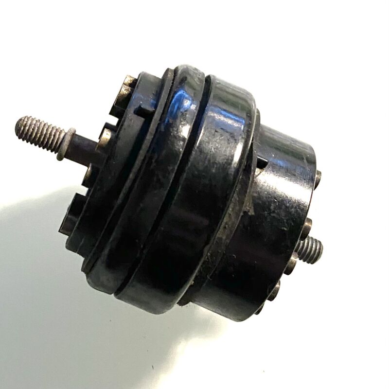 List 19-7042-U01 / U02 12-pole connectors male+female bakelite