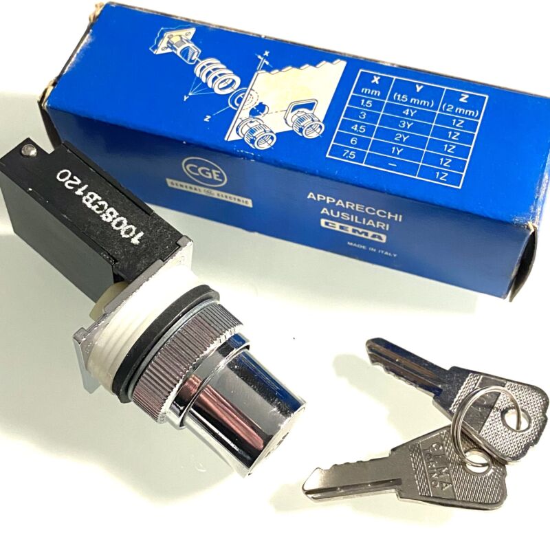 CGE 100CCB1-20 / 100SCB120 Key switch 3 positions 1xNO + 1xNC 1,5A/220VAC