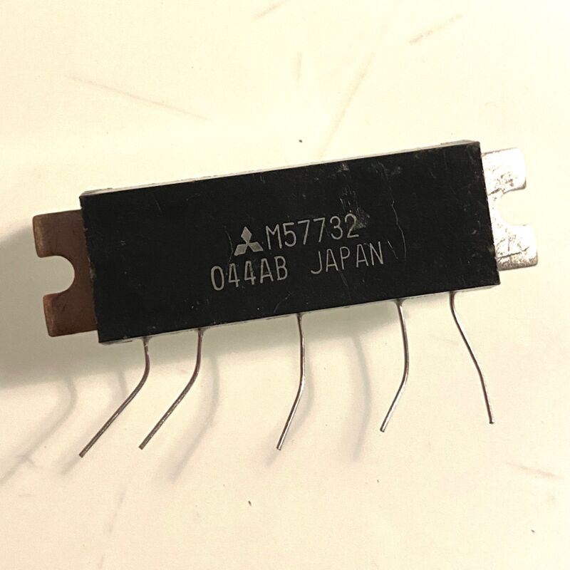 Mitsubishi M57732 RF Power Module144-175MHz 12.5V 7W FM Radio MBA018G