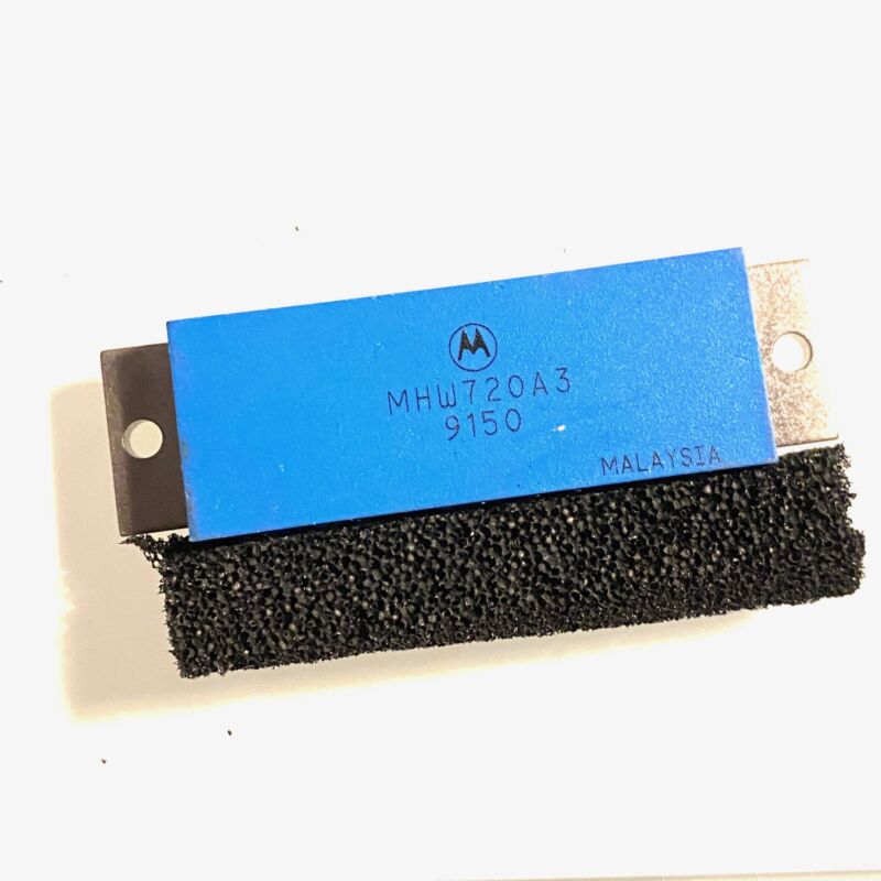 Motorola MHW720A3 RF Power Amplifier Module 12.5V 25W 450-458 MHz