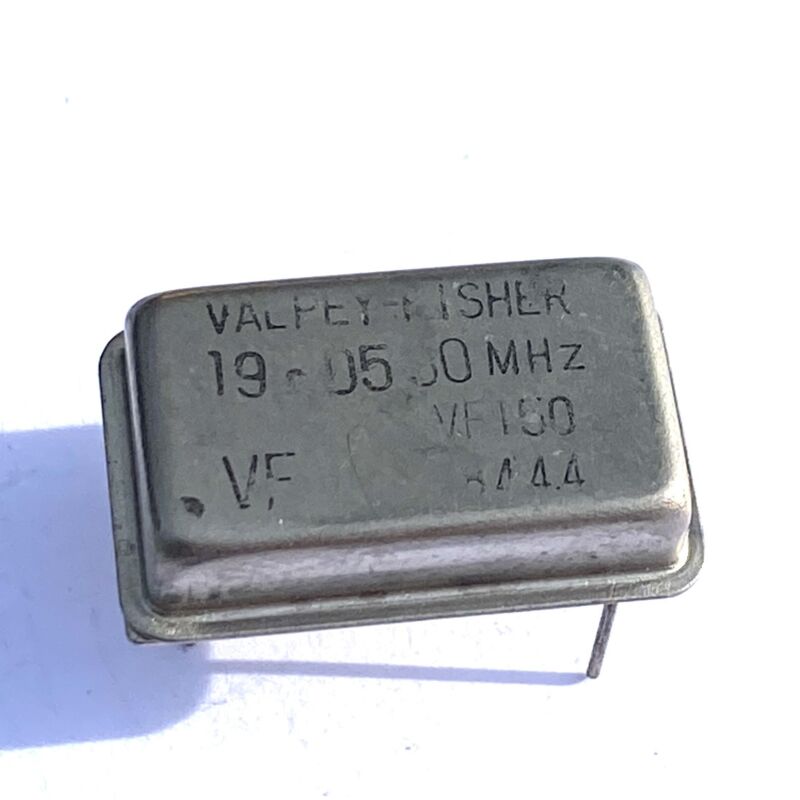 VF150 crystal oscillator 19,053MHz