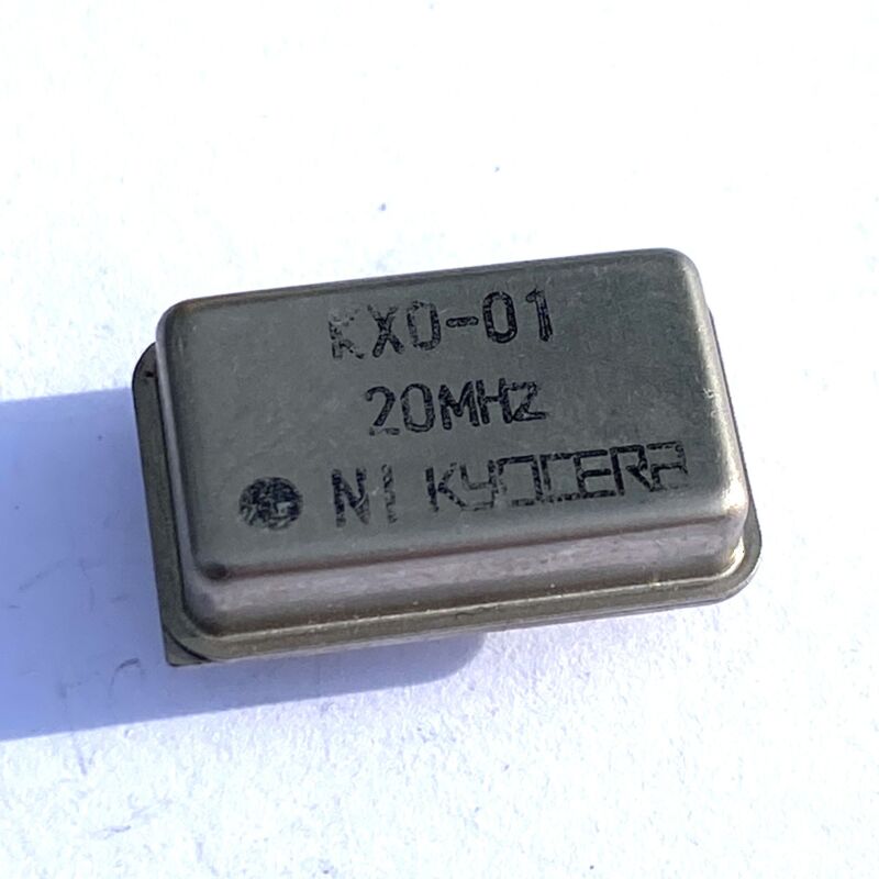 Kyocera KXO-01 crystal oscillator 20MHz
